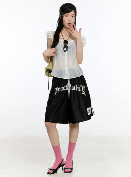 oversized-graphic-bermuda-shorts-ca508