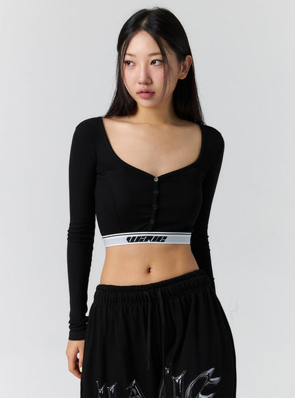 heart-neck-crop-top-cs302