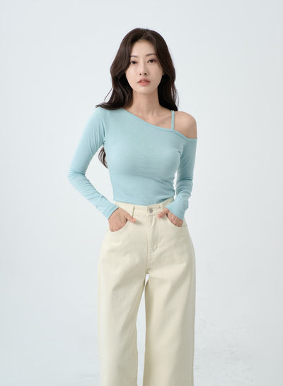 Unbalance Thin Strap Off-Shoulder T-Shirt IO24