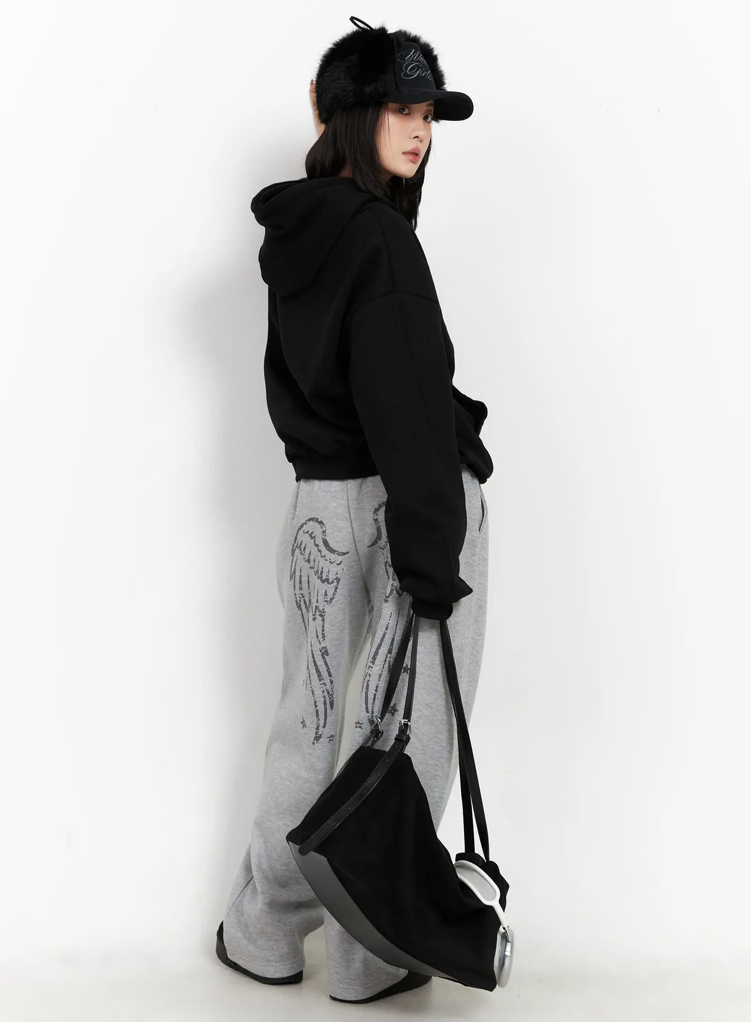 graphic-print-fleece-sweatpants-cd505