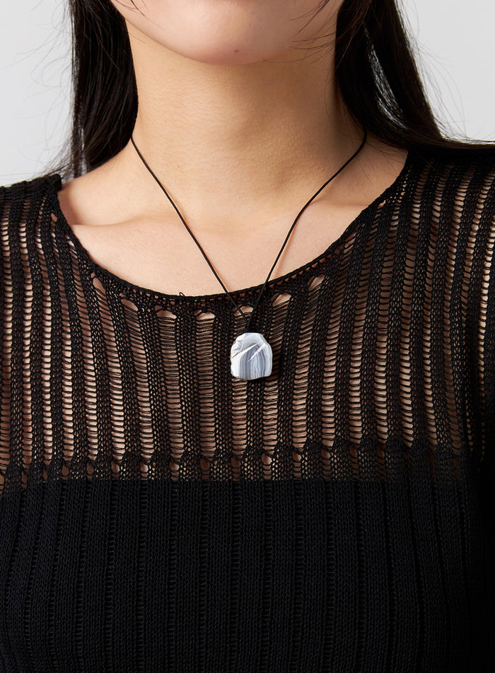 stone-pendant-necklace-cg304