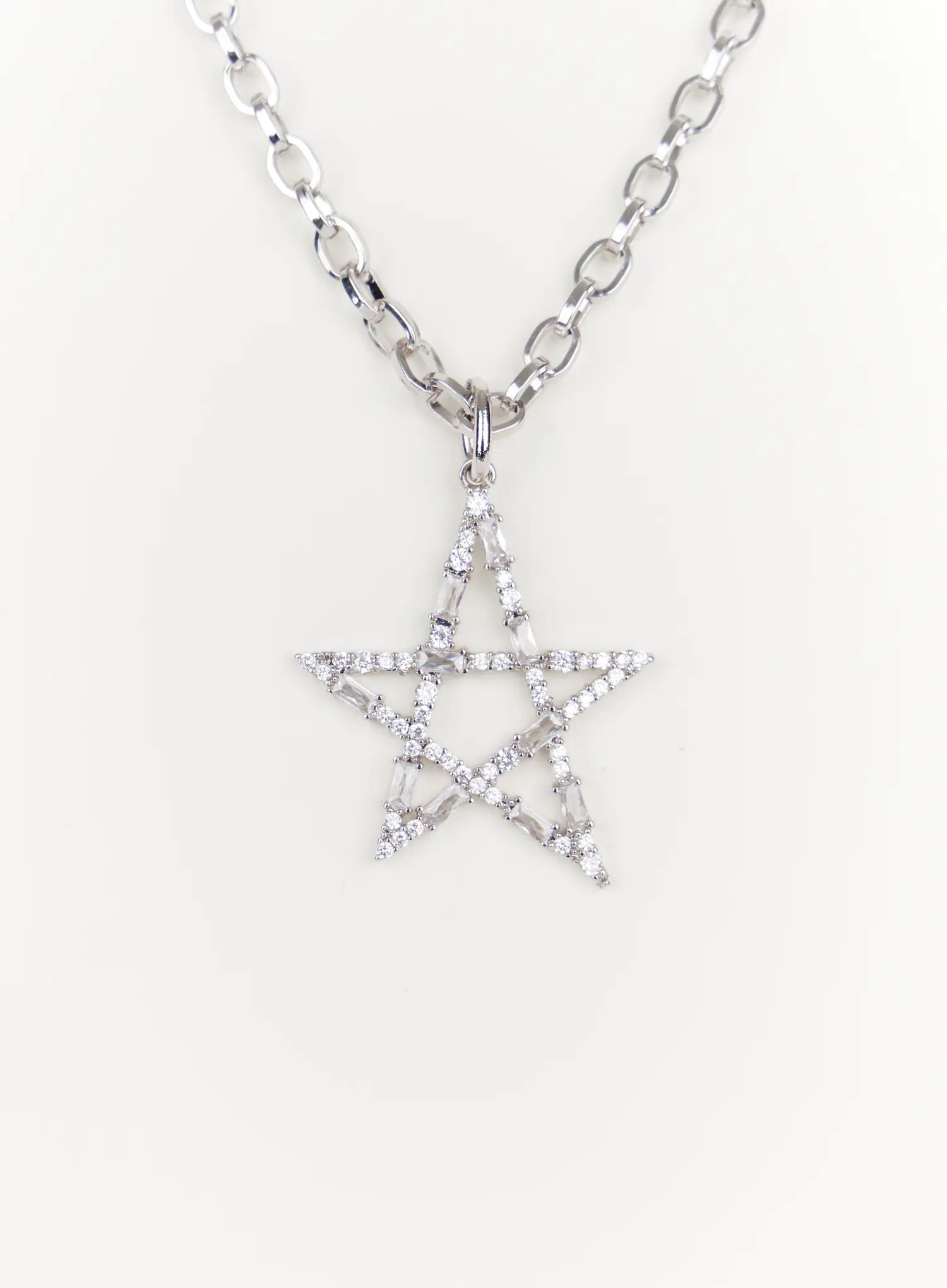 shimmering-star-pendant-chain-necklace-in514 / Silver