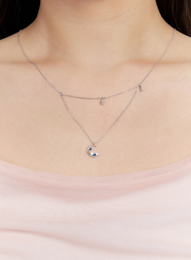 acc-azure-crescent-necklace-kc1008