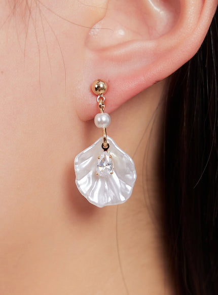 puni-earrings-ia524