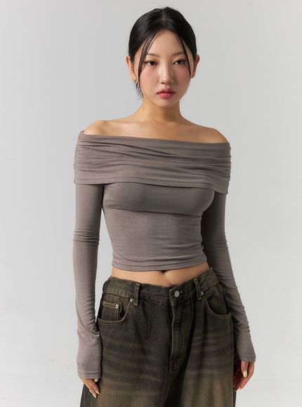 shirred-off-shoulder-crop-top-cs320