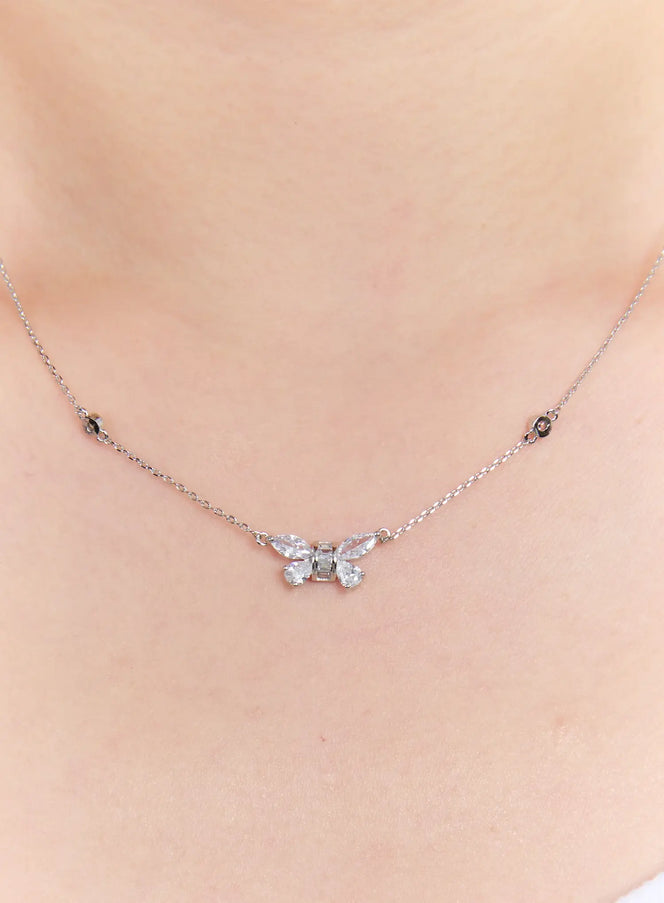 gaiman-cubic-necklace-iu527