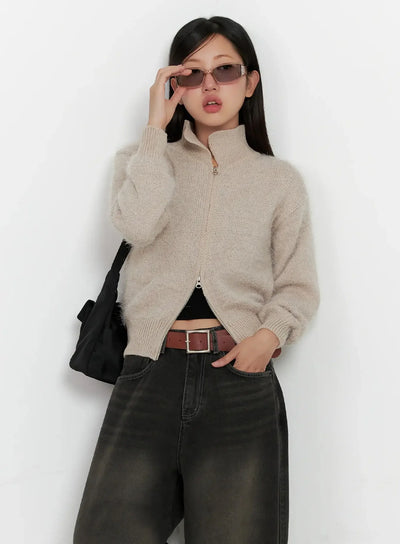 high-neck-zip-up-sweater-ig527 / Beige