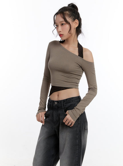 solid-twist-crop-tee-cn420 / Beige