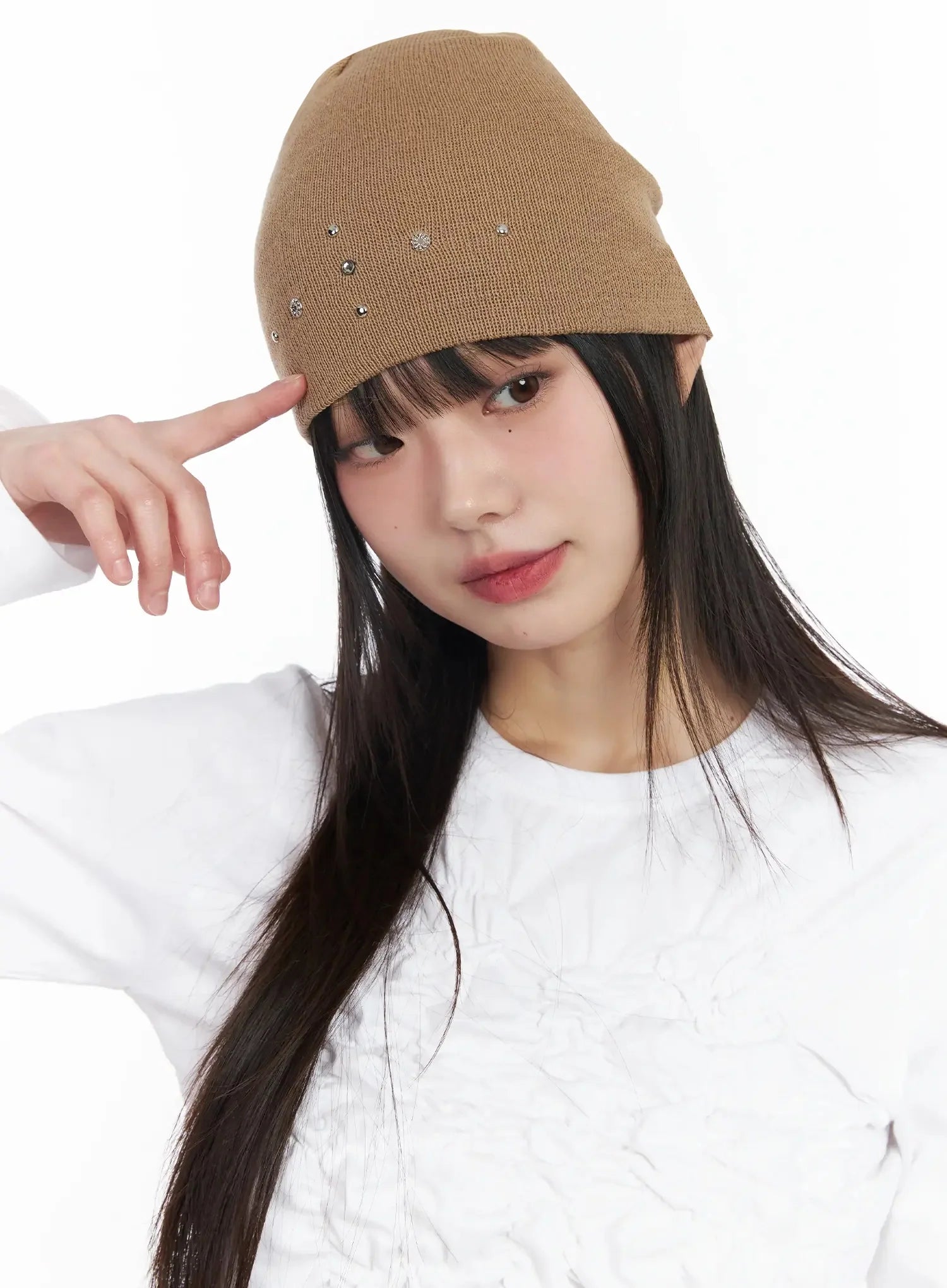 studded-knit-beanie-im530 / Beige