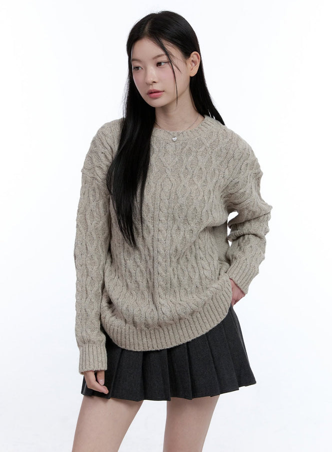 cable-round-neck-sweater-oo429 / Beige