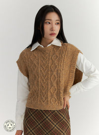 recycled-polyester-cable-knit-sweater-vest-cd314 / Beige
