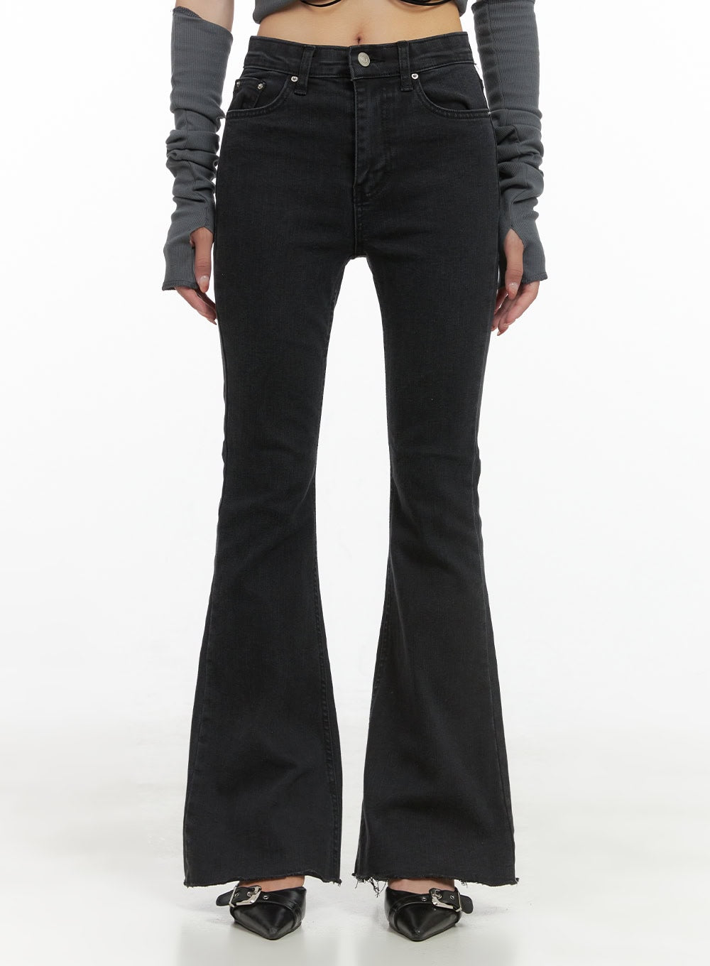 kiki-banded-waist-slim-bootcut-jeans-cg430 / Black