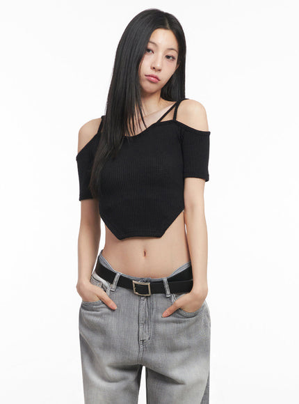 strappy-off-shoulder-crop-top-iy516 / Black