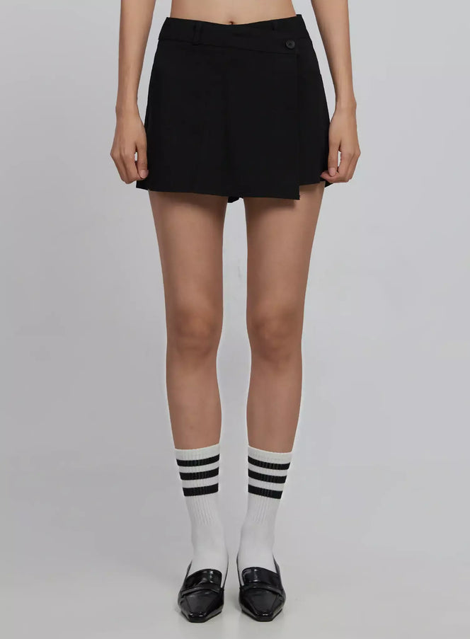 chic-wrap-mini-skort-id504 / Black