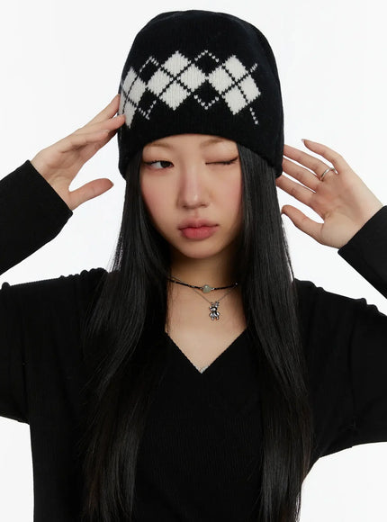 argyle-knit-beanie-id525 / Black