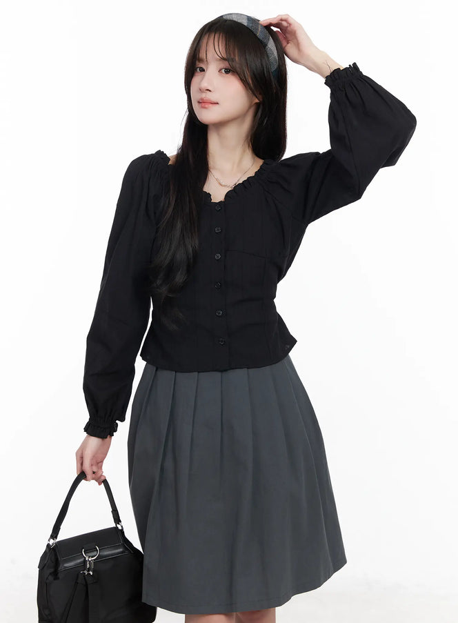 puff-sleeve-button-up-blouse-cm531 / Black