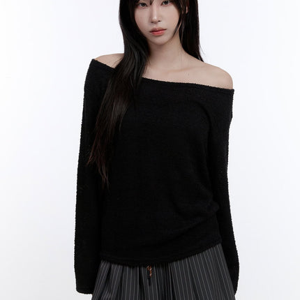 fuzy-soft-off-shoulder-long-sleeve-top-co418 / Black