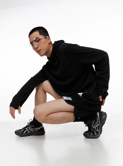 Men's Logo Detail Long Sleeve Hoodie IS502