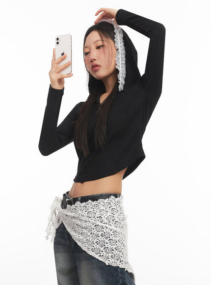 lace-trim-crop-hoodie-ia524 / Black