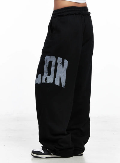 side-graphic-wide-leg-sweatpants-co510 / Black