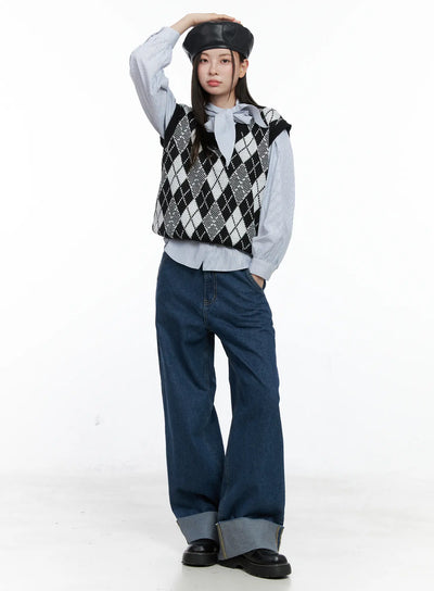 argyle-pattern-v-neck-vest-co506 / Black