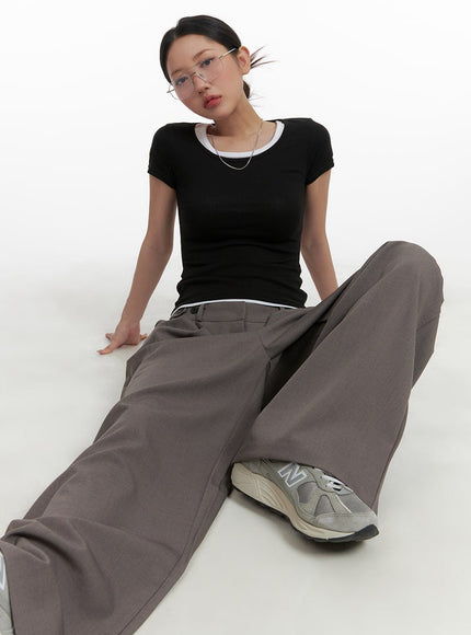 u-neck-slim-fit-tee-ca409 / Black