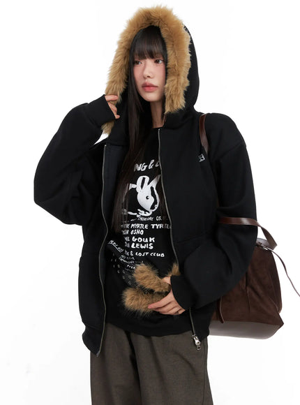 oversized-faux-fur-trim-hoodie-cn521 / Black