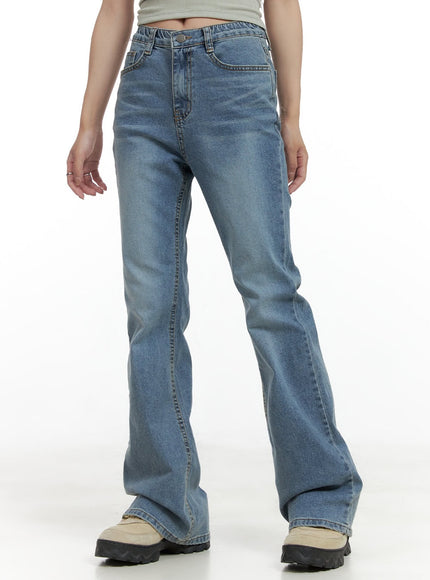 solid-low-rise-bootcut-jeans-cl425 / Blue