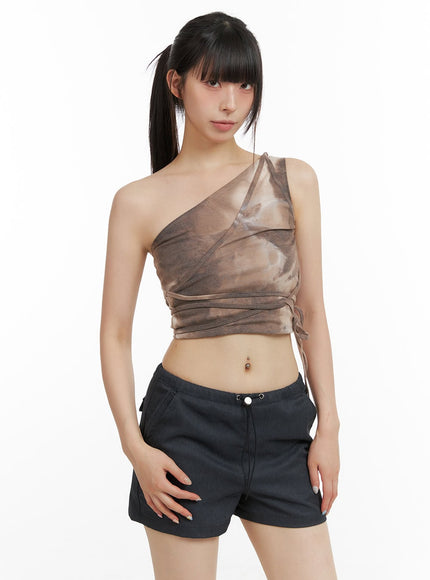 unbalanced-graphic-one-shoulder-crop-top-cl422 / Brown