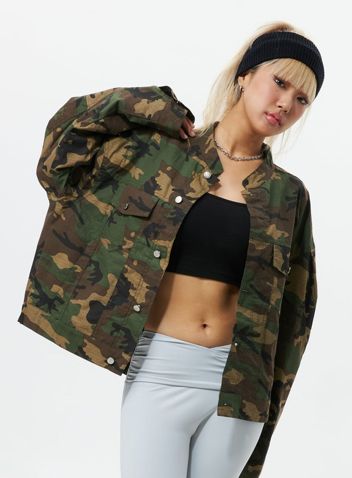 collarless-camo-jacket-is322 / Camouflage