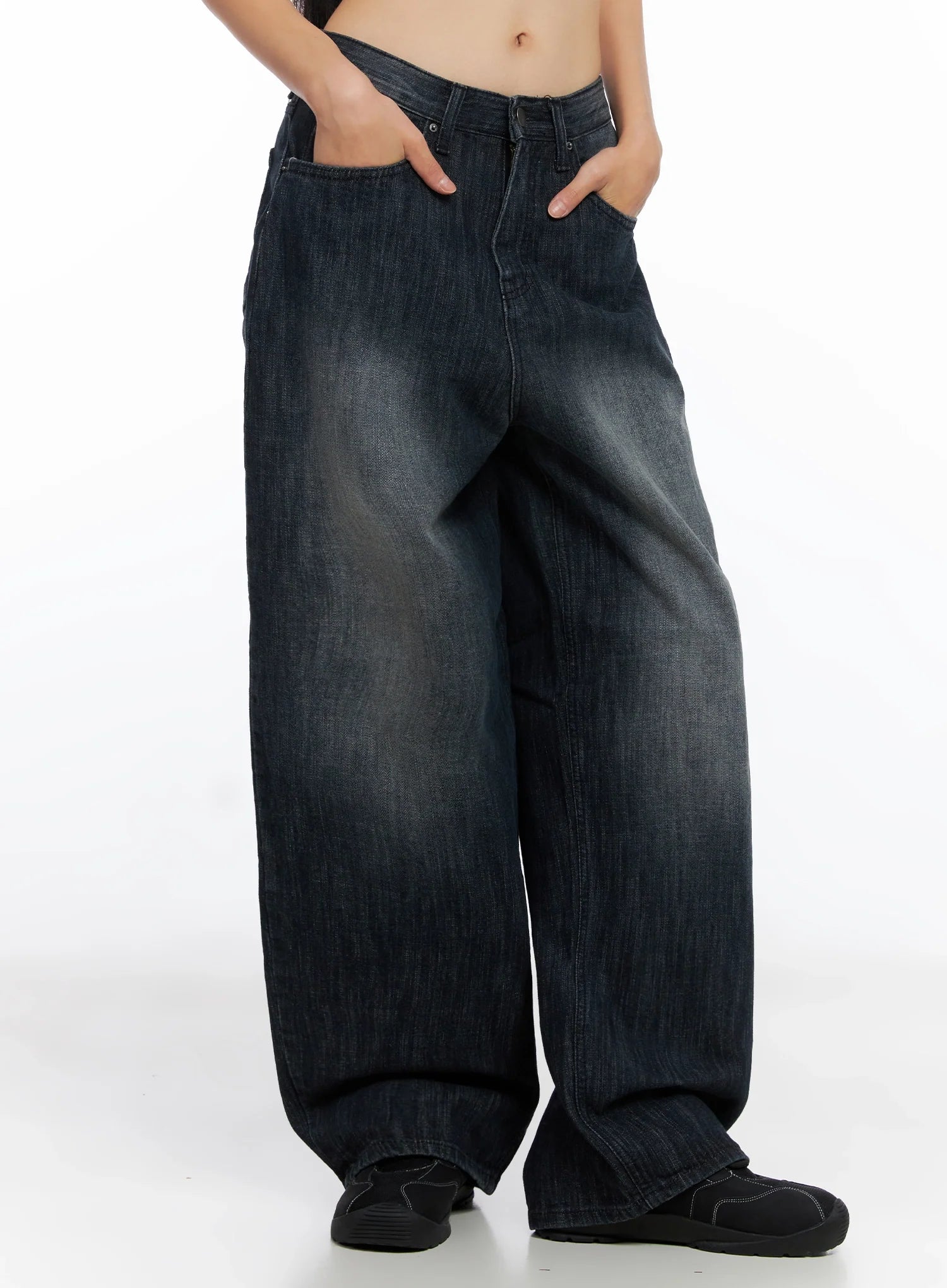 minnell-vintage-wash-wide-leg-jeans-co517 / Dark blue