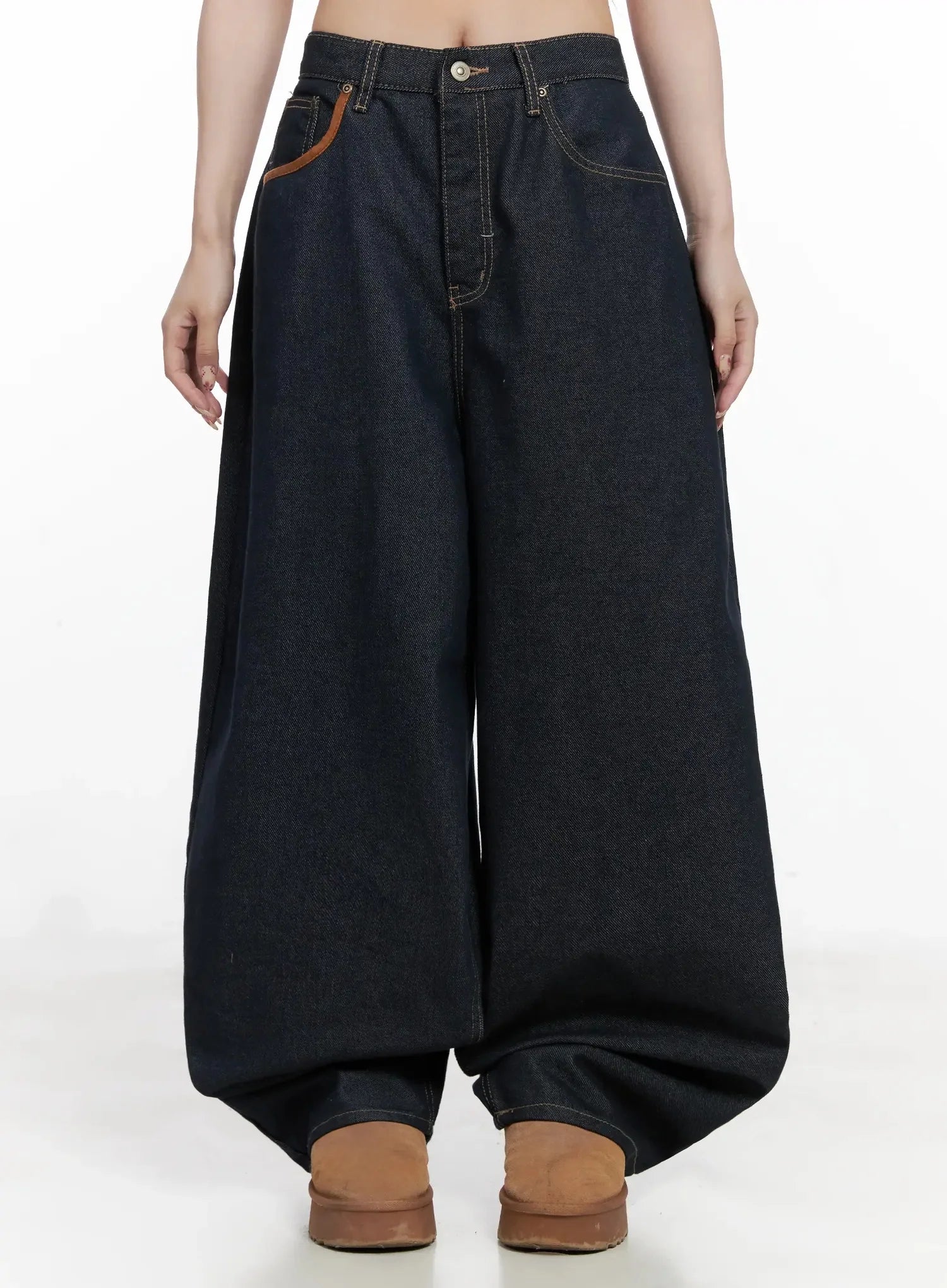 briana-suede-pocket-detail-wide-jeans-in514 / Dark blue