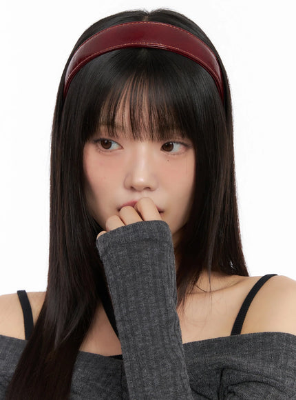 glossy-hairband-in503 / Dark red