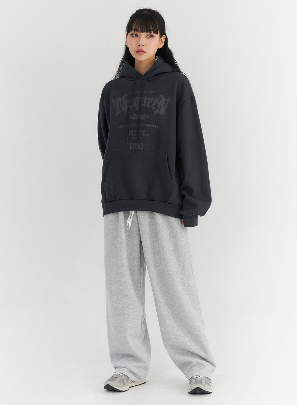 Wide Fit Banded Sweat Pants CO330 - Korean Women's Fashion | LEWKIN