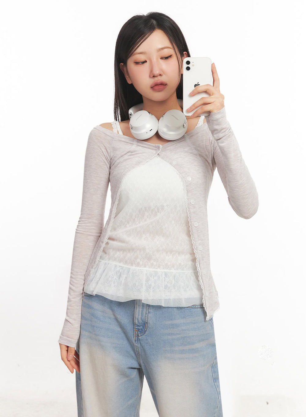 lace-buttoned-off-shoulder-cardigan-ia524 / Light beige