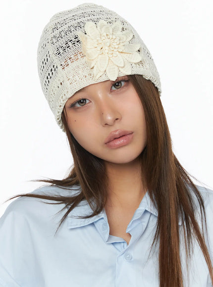 mesh-flower-crochet-beanie-ca517 / Light beige