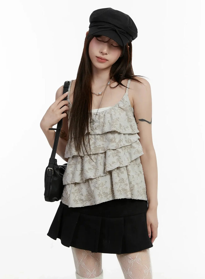layered-frill-cami-top-ij516 / Light beige