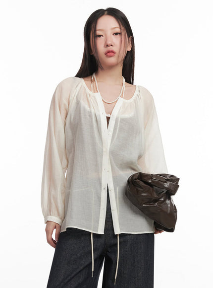 shirred-sheer-buttoned-blouse-im528 / Light beige