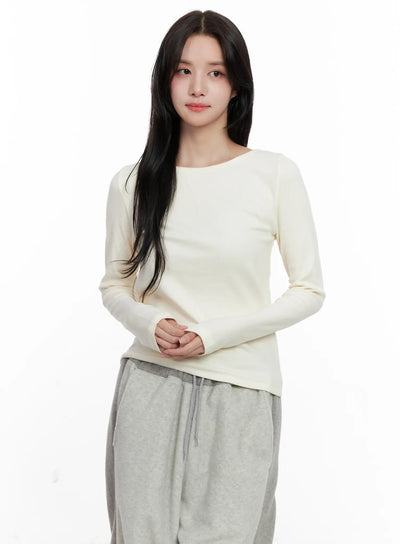 basic-long-sleeve-top-co522 / Light beige