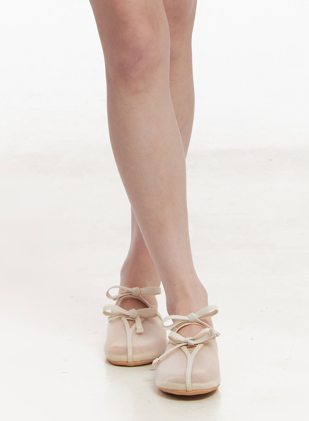 sheer-ribbon-flats-iy513 / Light beige
