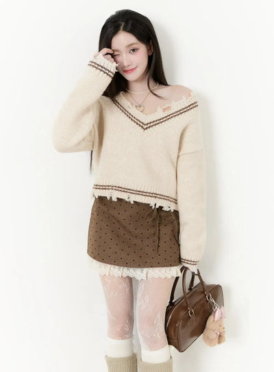 abner-v-neck-vintage-knit-sweater-io520 / Light beige