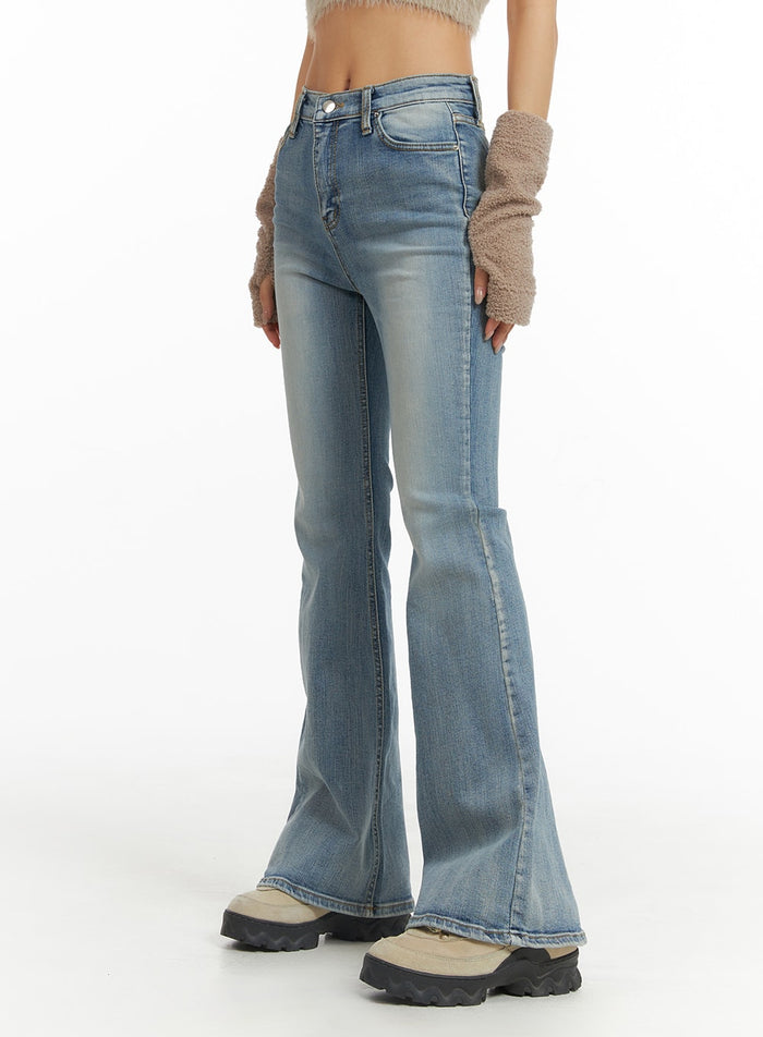 mid-rise-solid-flared-jeans-cj429 / Light blue