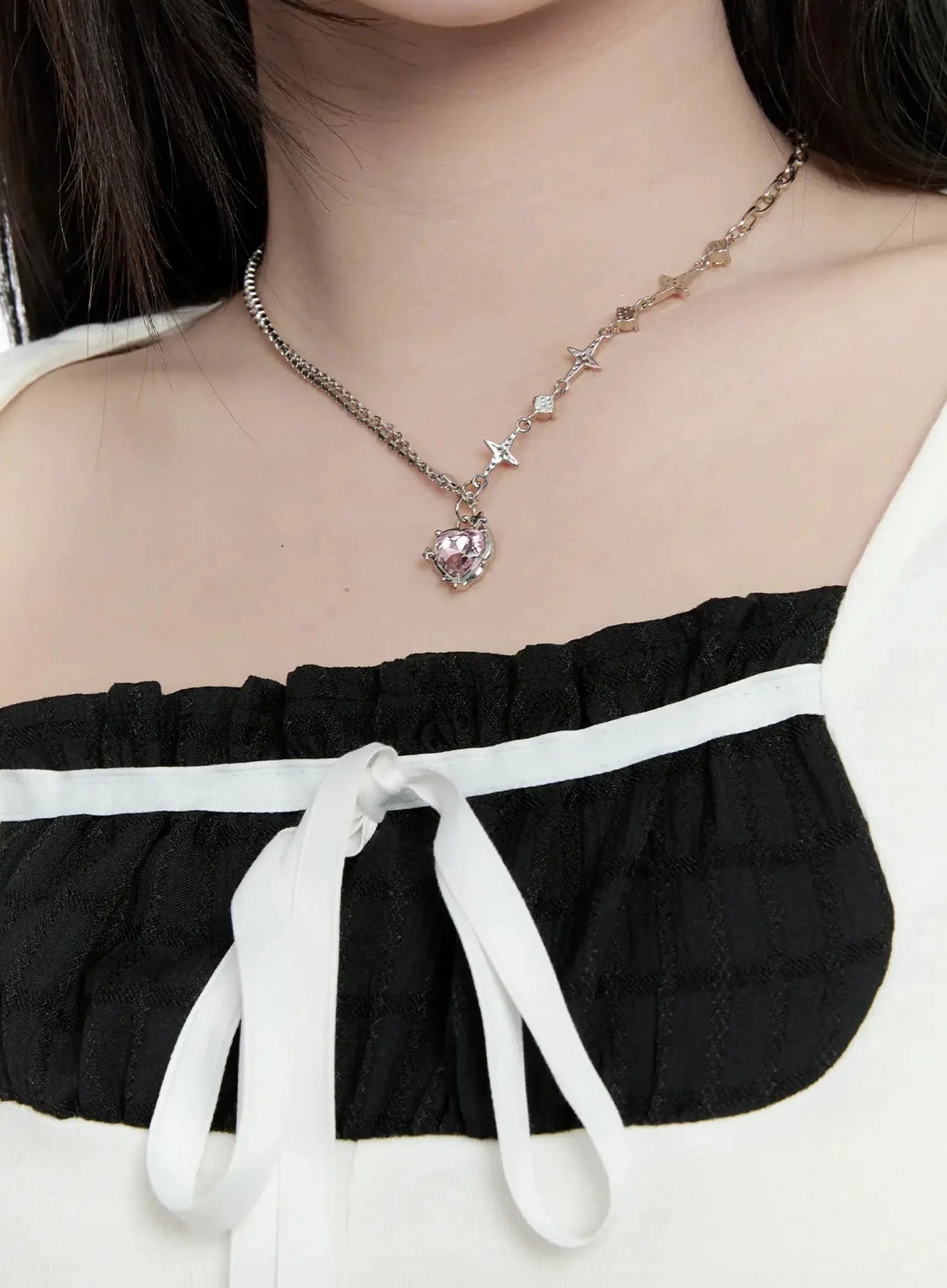 double-chain-heart-pendant-necklace-io527 / Silver