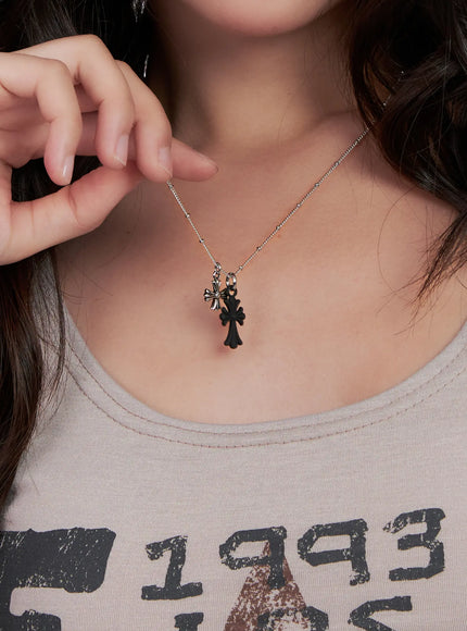 double-cross-pendant-necklace-cl522 / Silver
