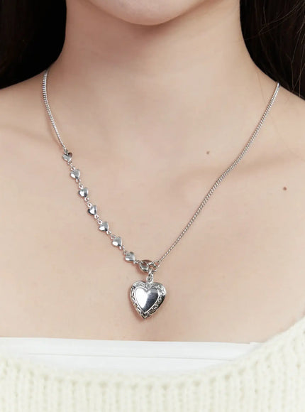 mixed-chain-heart-necklace-id529 / Silver