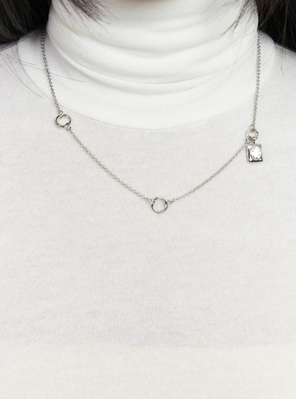 elegant-cubic-charm-necklace-cd530 / Silver