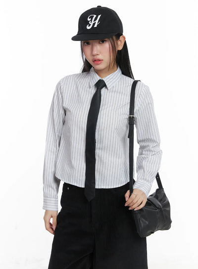striped-crop-button-up-shirt-cd529 / White