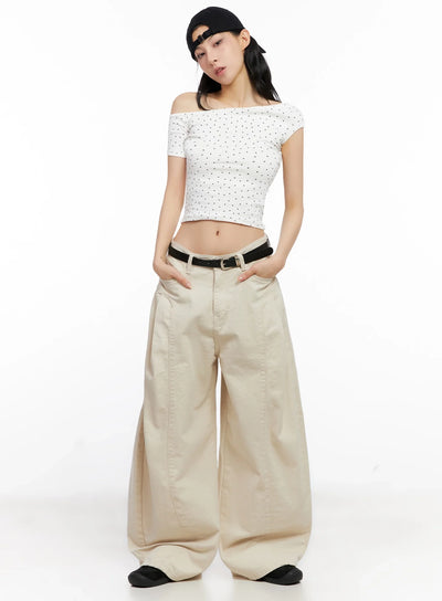 star-print-off-shoulder-crop-top-ig508 / White