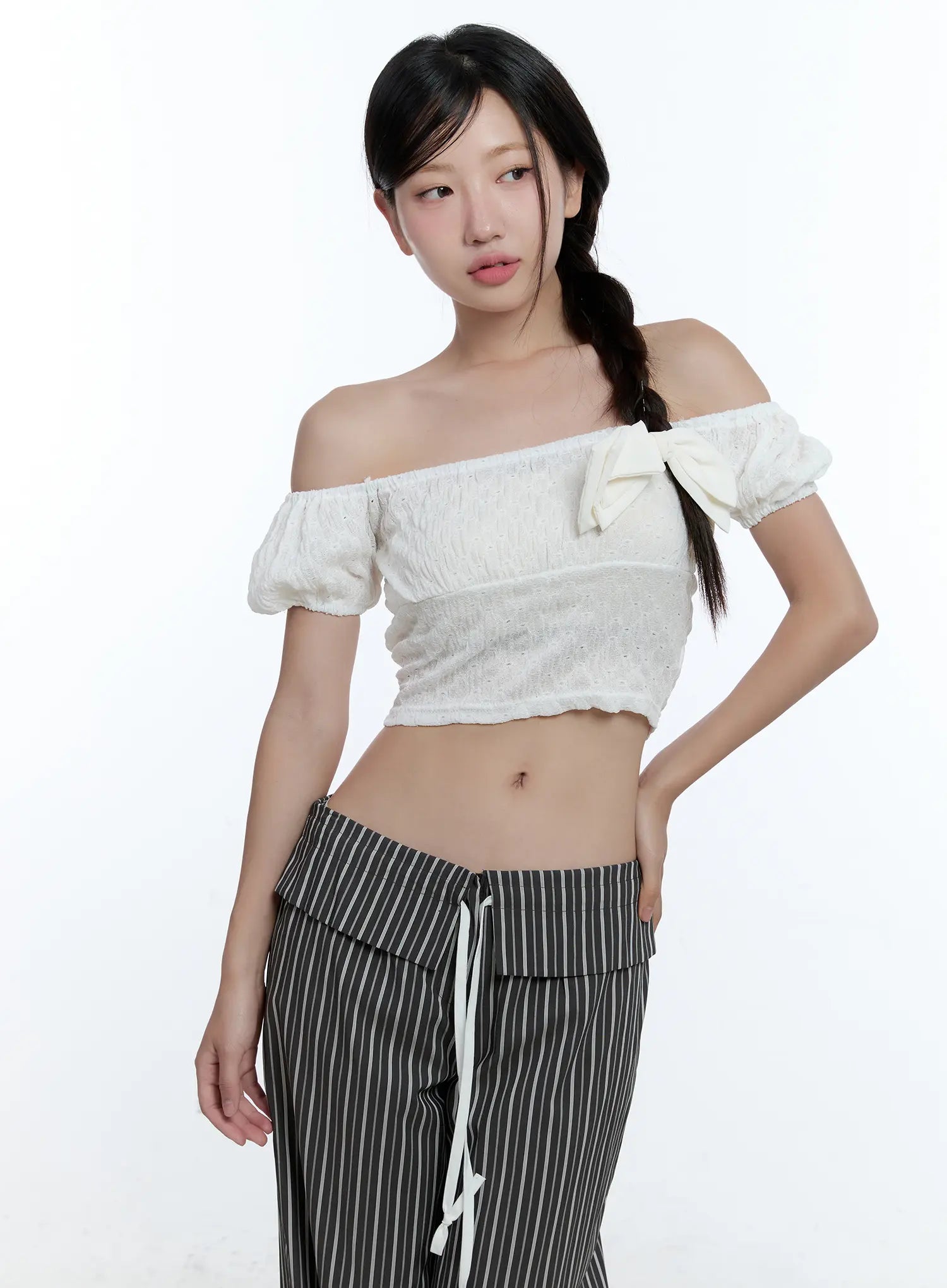 puff-sleeve-off-shoulder-top-cu526 / White