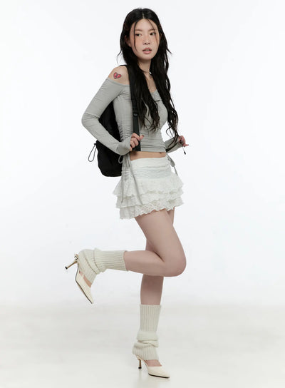 lace-ruffle-mini-skirt-cn517 / White
